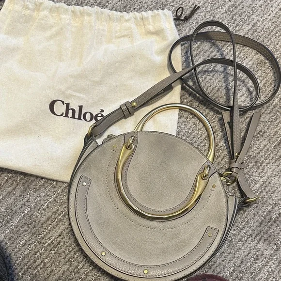 Chloe beige leather and suede pixie round Crossbody Bag - Picture 1 of 9